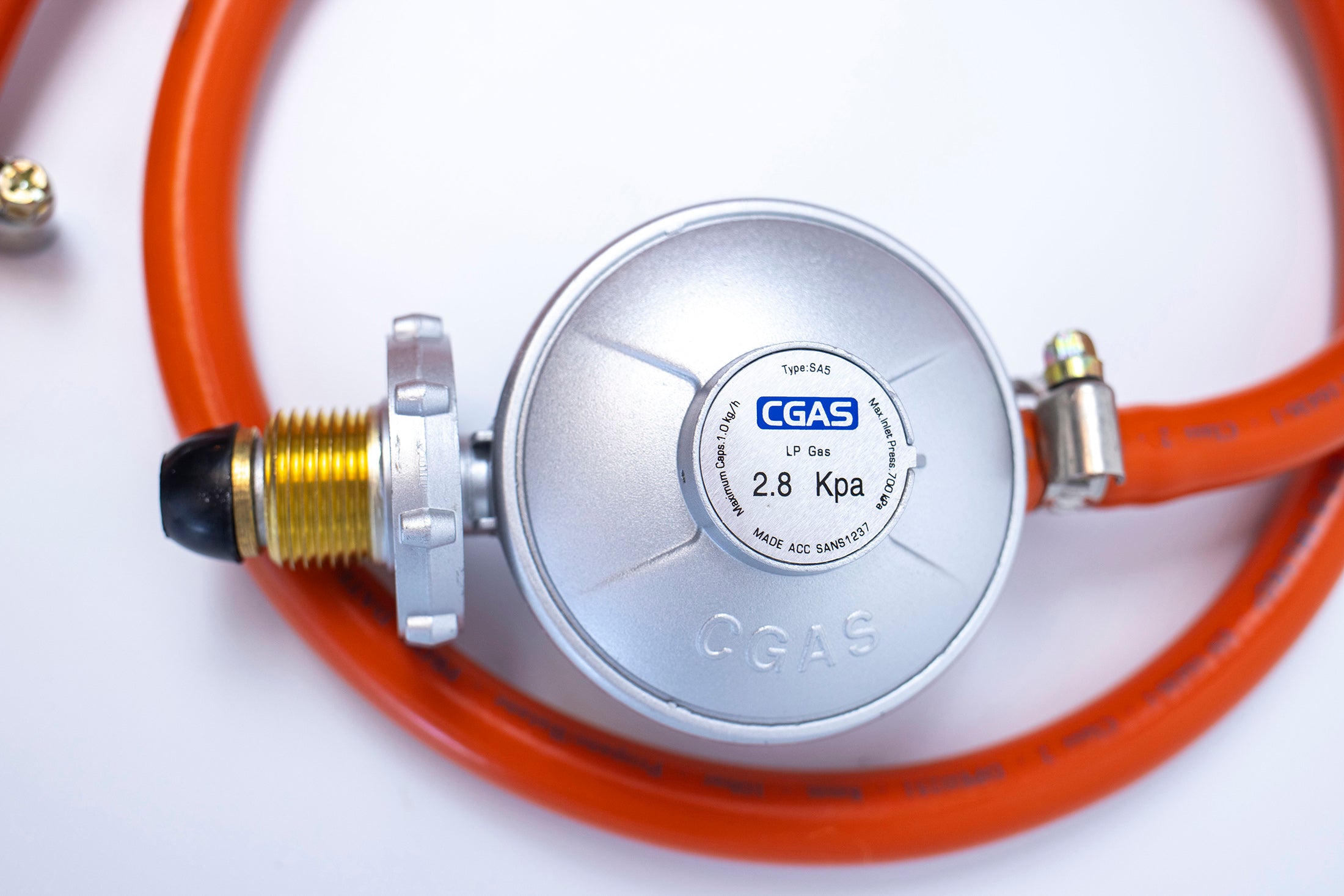 Defy - Gas Regulator 2.8kPa with 1.2m Hose