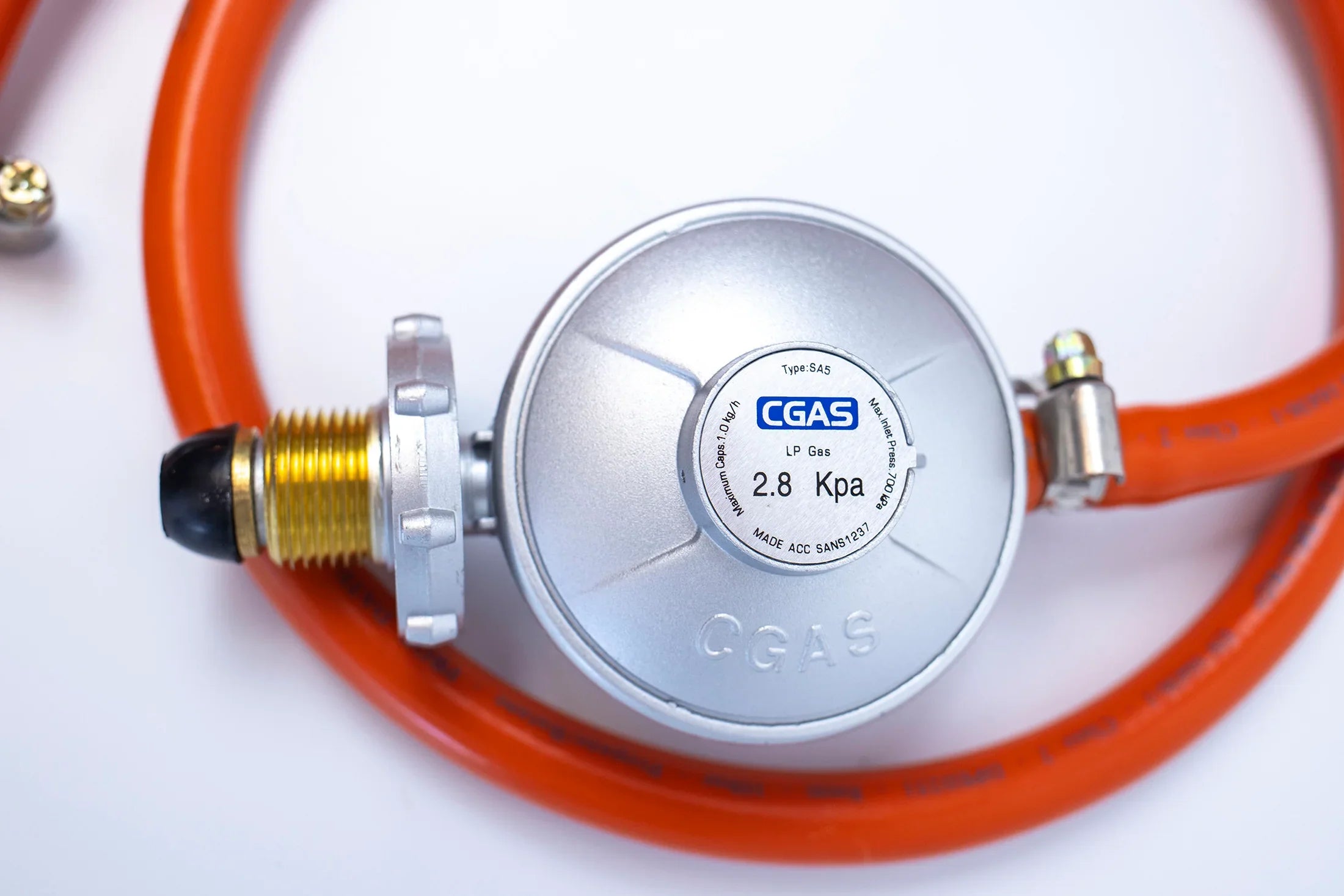 Defy - Gas Regulator 2.8kPa with 1.2m Hose