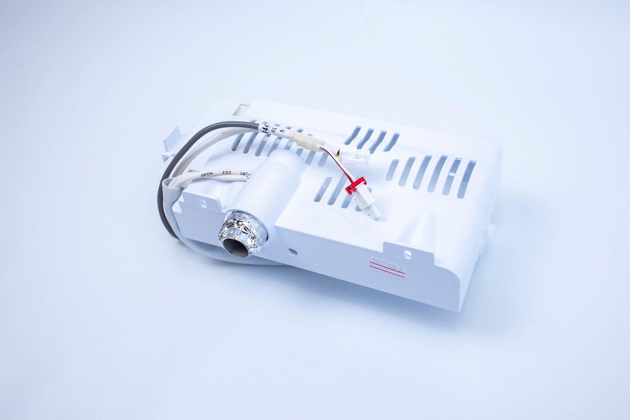 Defy - Fridge Freezer Ice Maker