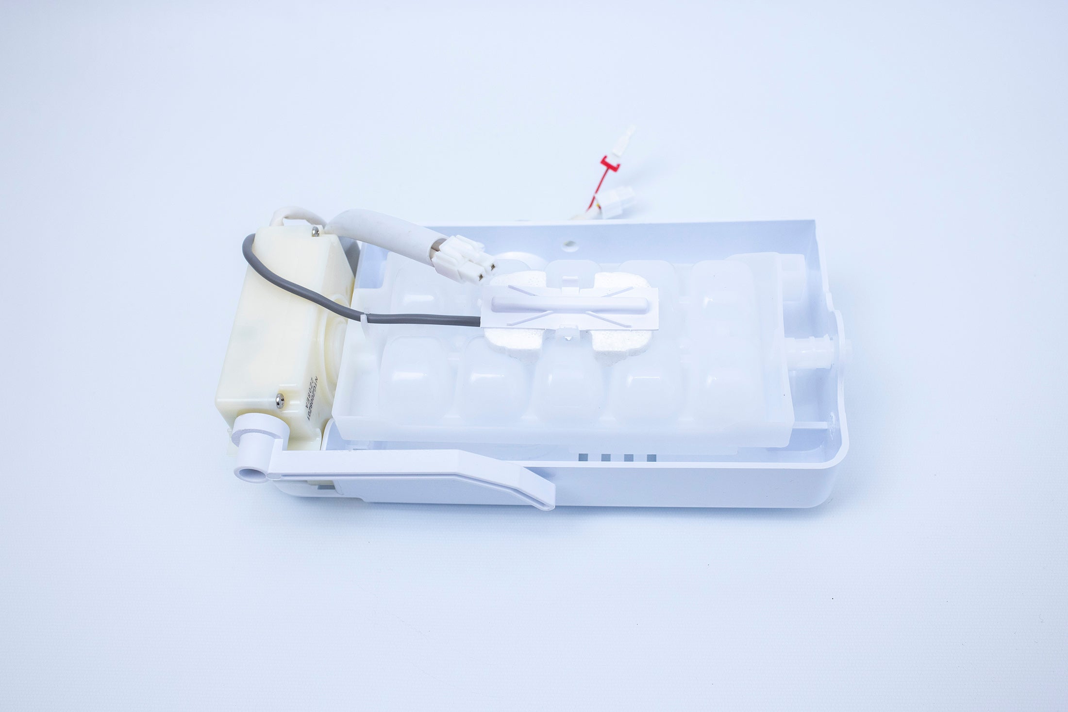 Defy - Fridge Freezer Ice Maker